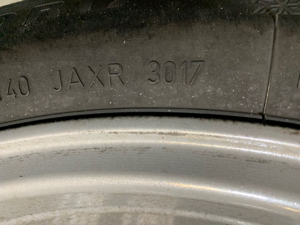 WINTERALURÄDER AUDI/MERCEDES/KBA 47328/225/50 R17 94H 6mm in Deizisau 