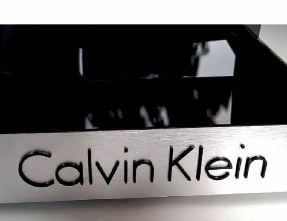 CALVIN KLEIN Schmuck Display NEU in Horhausen (Westerwald)