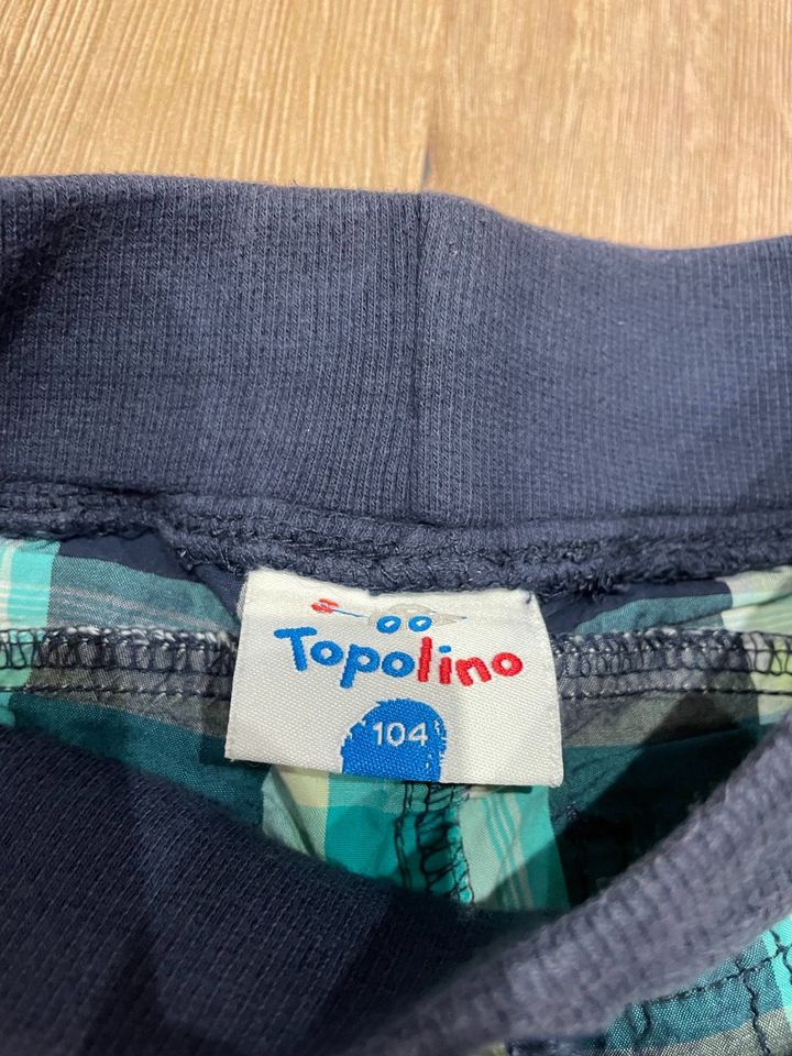 Kurze Hosen Jeans Shorts Gr. 104 u. 98/104 Topolino Dopodopo in Niestetal