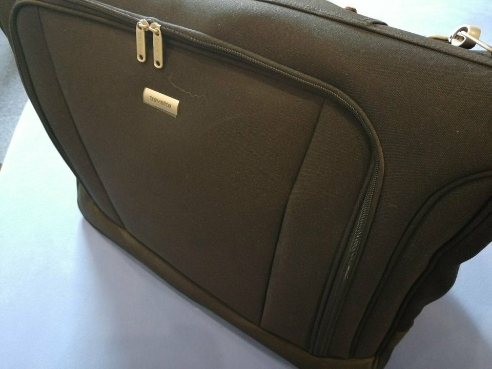 Kleidersack Tasche Schwarz Travelite Mobile Bag Business Koffer in Dorsten