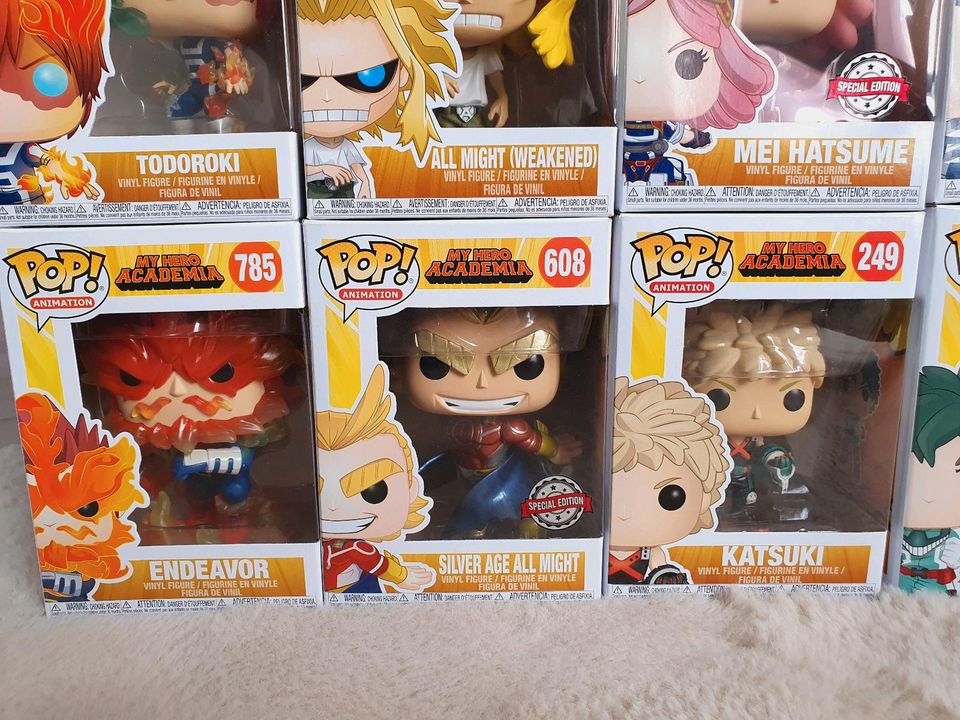 My Hero Academia Funko Pop Sammlung / Konvolut Anime Figuren in Kehrig