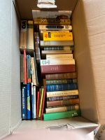 Kiste mit 38 Büchern Nordrhein-Westfalen - Krefeld Vorschau