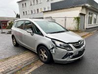 Opel Zafira Tourer 1.6 CDTI ecoFLEX drive NAVI BI-XEN Hessen - Rodenbach Vorschau