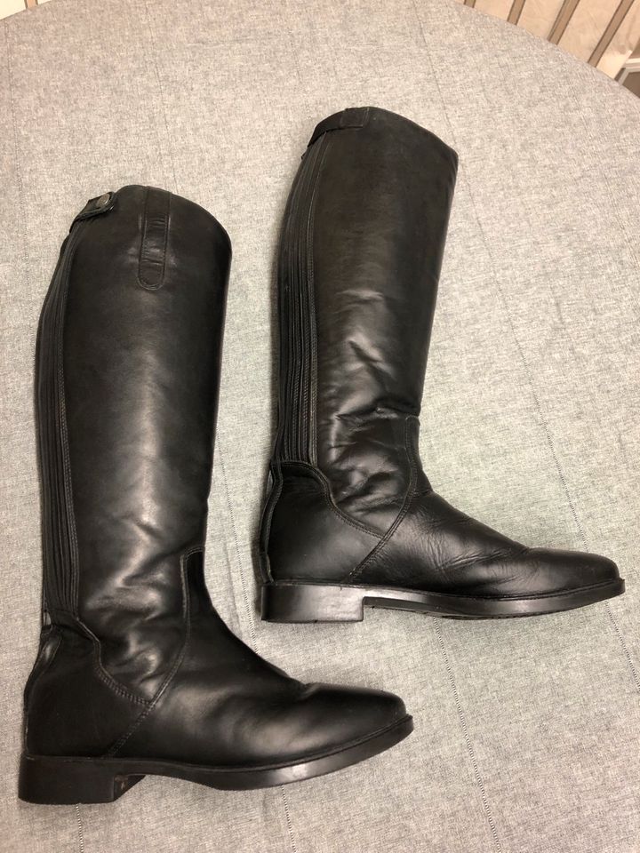 Reitstiefel Steeds 39 Leder gefüttert, kaum genutzt in Bonn