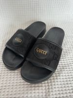 Gucci Sandalen Badeschlappen “off the Grid” Frankfurt am Main - Bornheim Vorschau