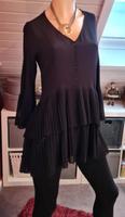 ★ ZARA WOMAN ★ Plissee Kleid Longbluse M 38 schwarz Niedersachsen - Adendorf Vorschau