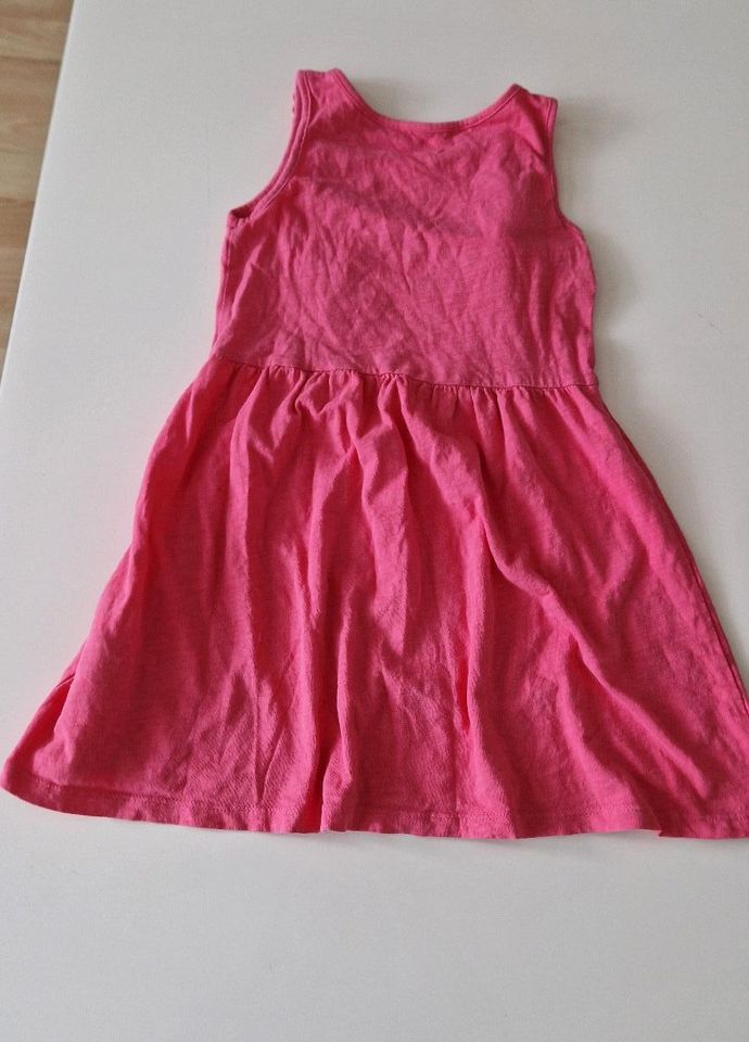 Sommerkleid pink Gr. 110/116 in Obertshausen