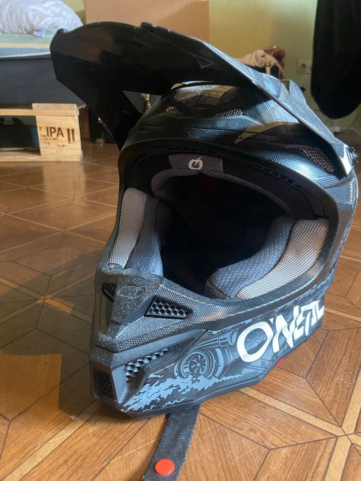O-Neal Motorcross/Mountainbike Helm in Gerolzhofen