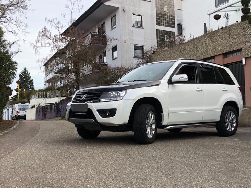 Suzuki Grand Vitara 2,4l 4x4 in Brackenheim