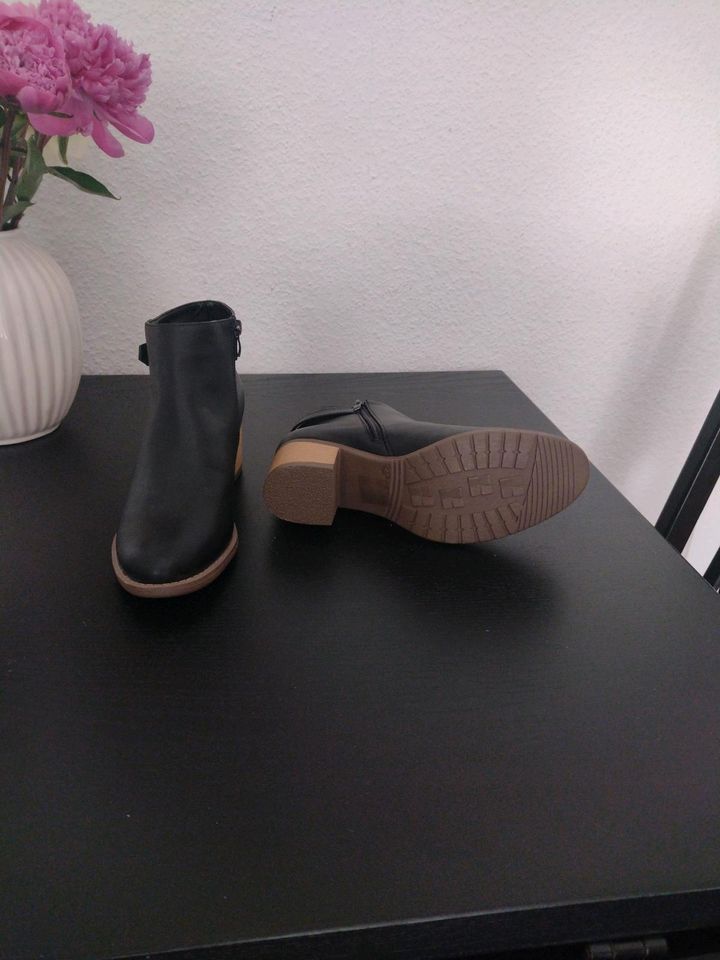 Stiefelette Bonprix Schwarz Neu in Mauritz