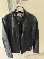 Herren Leder Jacke schwarz Gr. M Solid Nordrhein-Westfalen - Siegen Vorschau