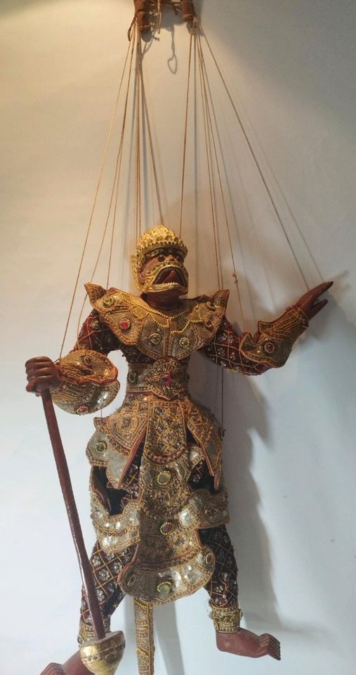 Vintage Asian Marionette Puppet ca. 1 Meter in Hanau