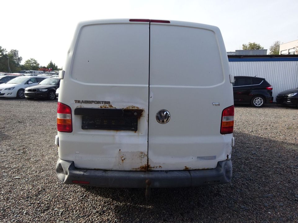 Volkswagen T5 Transporter Kasten-Kombi Mit Kühler in Dresden