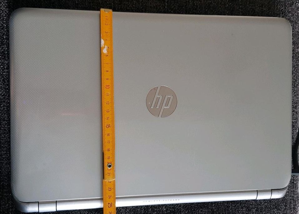 hp Pavilion Laptop Win 10 Pro - platt gemacht, funktioniert in Berlin