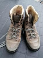 LOWA Wanderschuhe Leder Gr.40 mit neuer Sohle Lowa u. Versand Hessen - Nauheim Vorschau