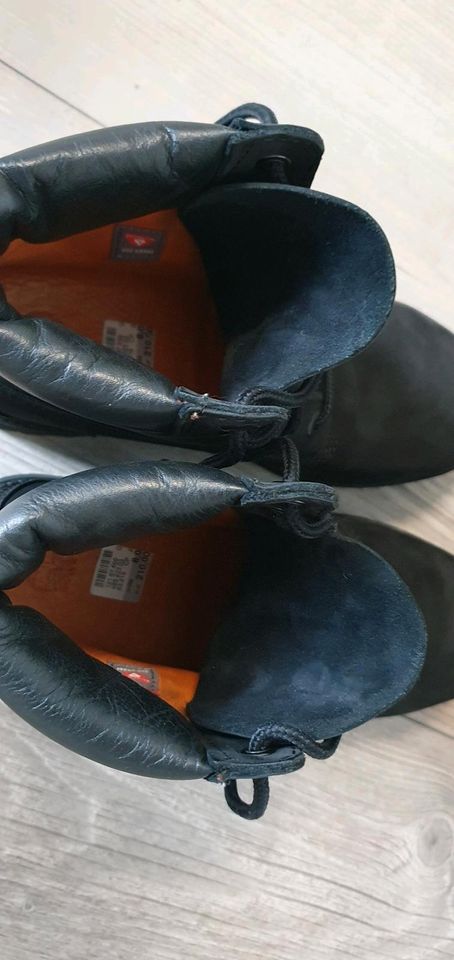 Neu Boots Schuhe von Timberland Gr. 39 echt Leder schwarz in Lübeck