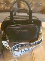 Tommy Hilfiger Tasche Geldbörse Duisburg - Duisburg-Mitte Vorschau