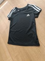 Adidas Sportshirt Mädchen Gr 128 schwarz Tshirt Baden-Württemberg - Schönwald im Schwarzwald  Vorschau