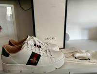 Gucci Ace mit Plateau Gr. 40,5 *neuwertig* NP 795 € Niedersachsen - Burgdorf Vorschau