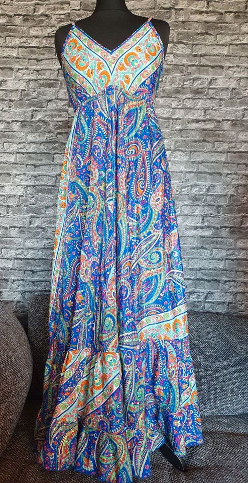 Corte Hindú Boho Hippie Ibiza MaxiKleid 36 S blau bunt Gold Seide in Hof (Saale)