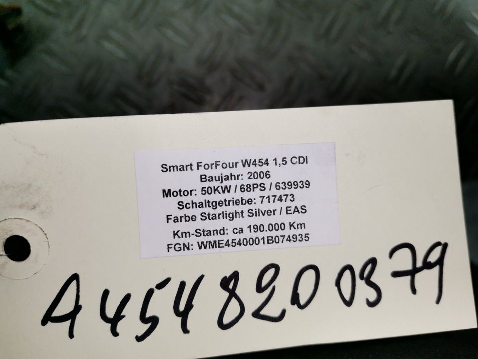 Smart ForFour W454 Autoradio Radio CD MP3 A4548200379 in Gelsenkirchen