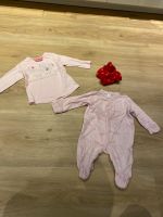 Baby Mädchen Set Langarm Shirt Strampler Overall handschuhe Nordrhein-Westfalen - Bedburg Vorschau