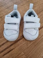 Nike Babyschuhe Größe 18,5 Hessen - Herborn Vorschau