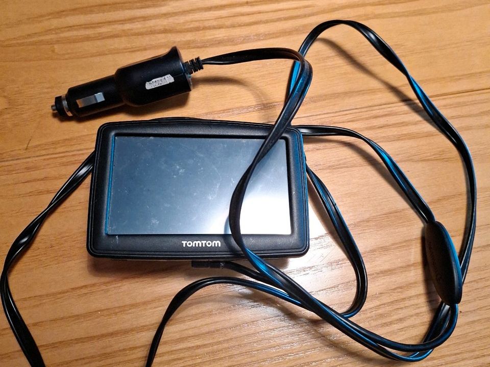 TomTom Navi transportabel in Zella-Mehlis