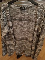 Mädchen Strickjacke 146 /  152 Sachsen - Taucha Vorschau