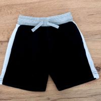 H&M Shorts kurze Hose Gr.: 98 Feldmoching-Hasenbergl - Feldmoching Vorschau