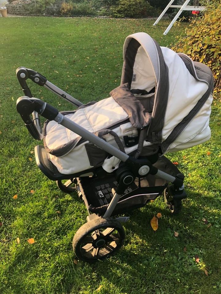 Teutonia Be You V3 Kinderwagen mocca cream inkl. Zubehör in Magdeburg