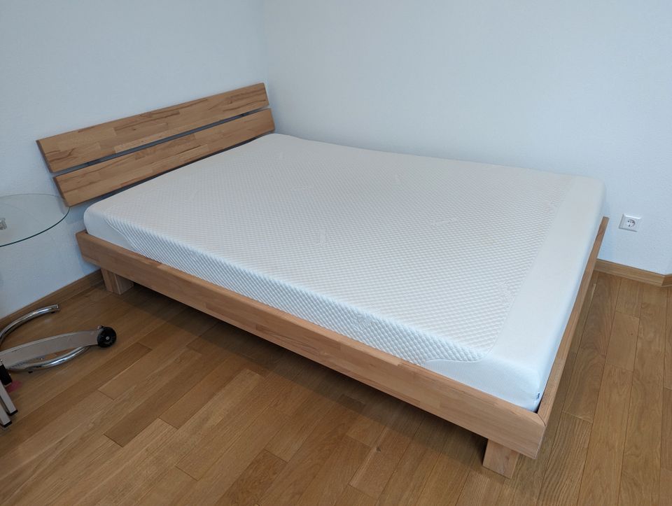 Tempur Matratze Original Supreme 21 in 140 x 200  quasi neu in Radolfzell am Bodensee