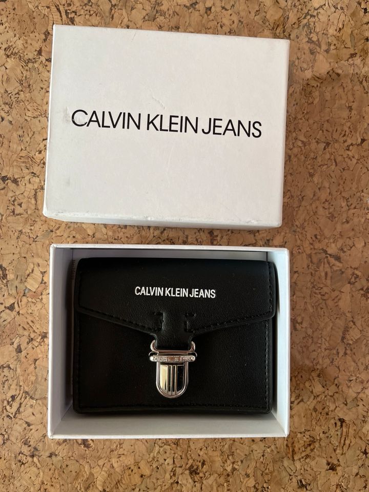 Calvin Klein Jeans Portmonee in Berlin