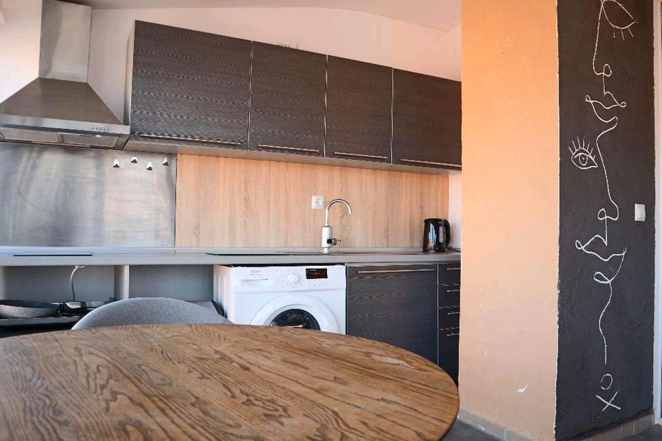 Moderne, möblierte Wohnung in Sunny Beach in Sankt Augustin