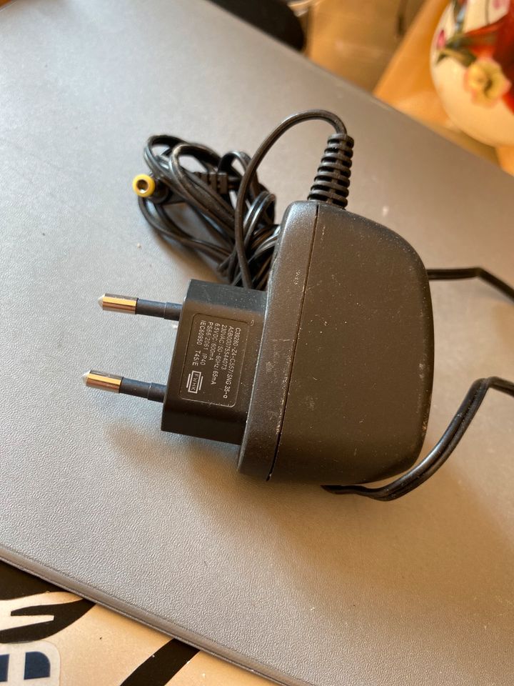 6,5V 600mA  Ladegerät power Adapter in München