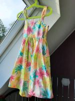 Wunderschönes Sommerkleid geblümt für kleine Mädchen Gr. 110 Chemnitz - Adelsberg Vorschau