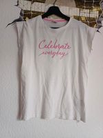 T-Shirt "Celebrate everyday" in weiß und Größe 170/176 Düsseldorf - Gerresheim Vorschau