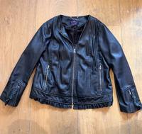 Violeta by Mango Lederjacke Schafsleder / schwarz Rüschen / L 42 Niedersachsen - Nordhorn Vorschau
