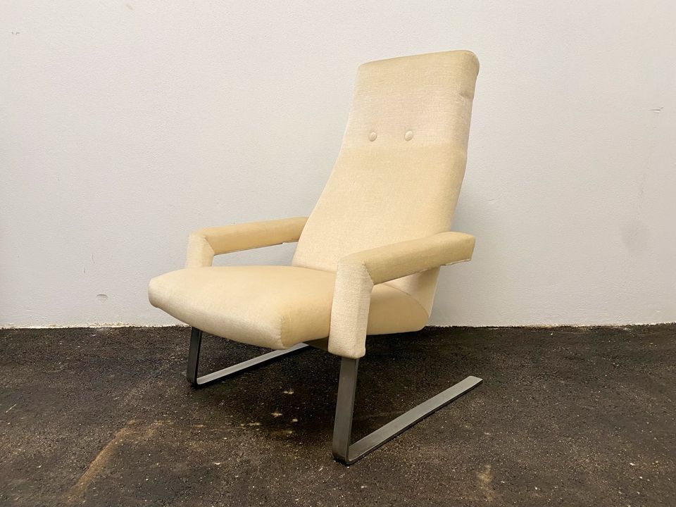 Sessel 70er-Jahre Vintage antik Lounge Chair creme Freischwinger in München