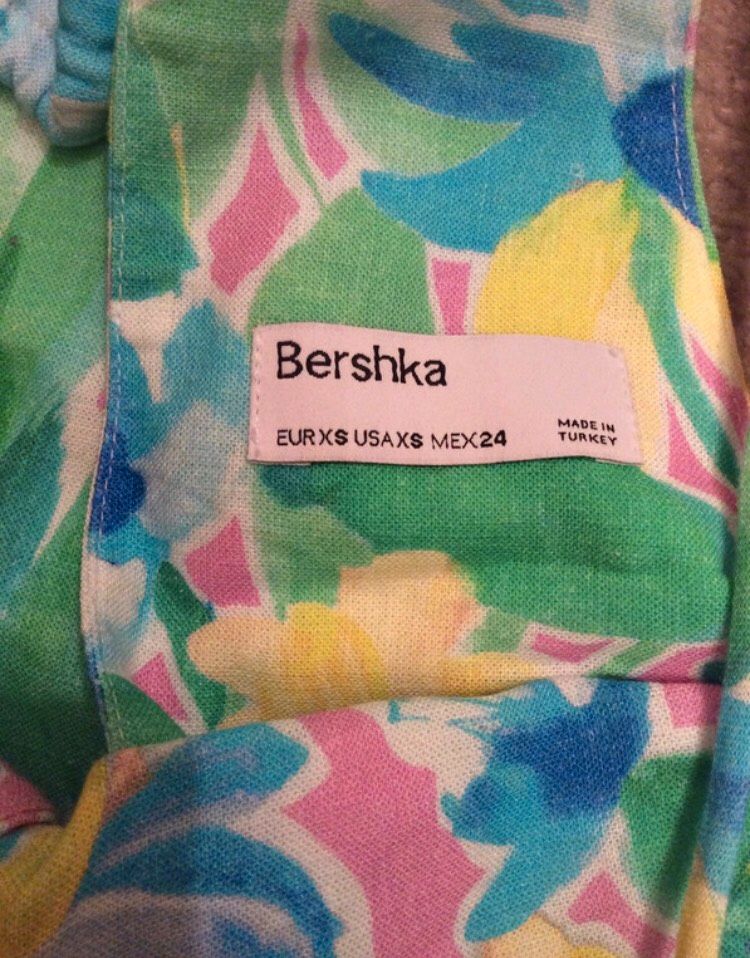 Bershka Crop Top Leinen Mix Bunt Sommer Schleife Gr. XS in Mannheim