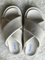 Inuovo MULES beige 41 neu Bayern - Warngau Vorschau