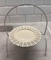 Einstöckige Etagere mit Dekoteller, Ivory, wie Neu! Nordrhein-Westfalen - Paderborn Vorschau