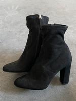 Schwarze Stiefeletten von Steve Madden Niedersachsen - Burgwedel Vorschau