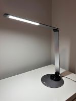 *** LED Schreibtischlampe, 6-stufig, USB-Anschluss, neuwertig *** Nordrhein-Westfalen - Neuss Vorschau