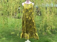 Designerkleid Satinkleid glänzend Neu  Handmade Unikat Gr.42 Berlin - Neukölln Vorschau
