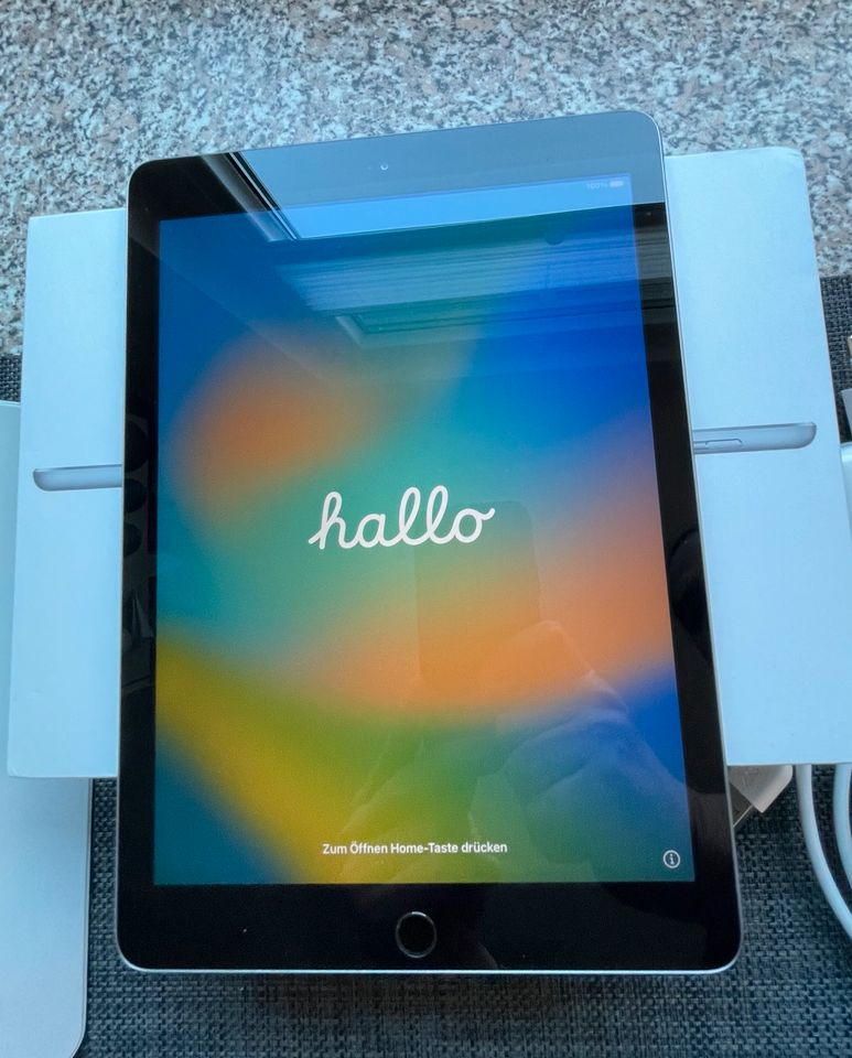 iPad 5 Gen. 32gb WiFi in Berlin