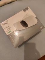 Arlo Pro 3 Floodlight Camera Überwachungskamera Berlin - Marienfelde Vorschau