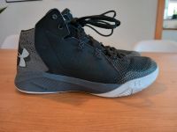 UNDER ARMOUR Basketballschuhe Gr. 42 schwarz grau Sneaker Baden-Württemberg - Dettingen an der Erms Vorschau