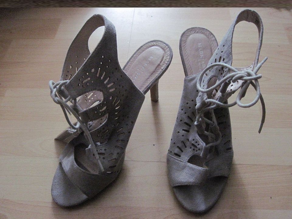 Sandalen High heels silbergrau Größe 41 NEU 9,5 cm Absatz in Dortmund