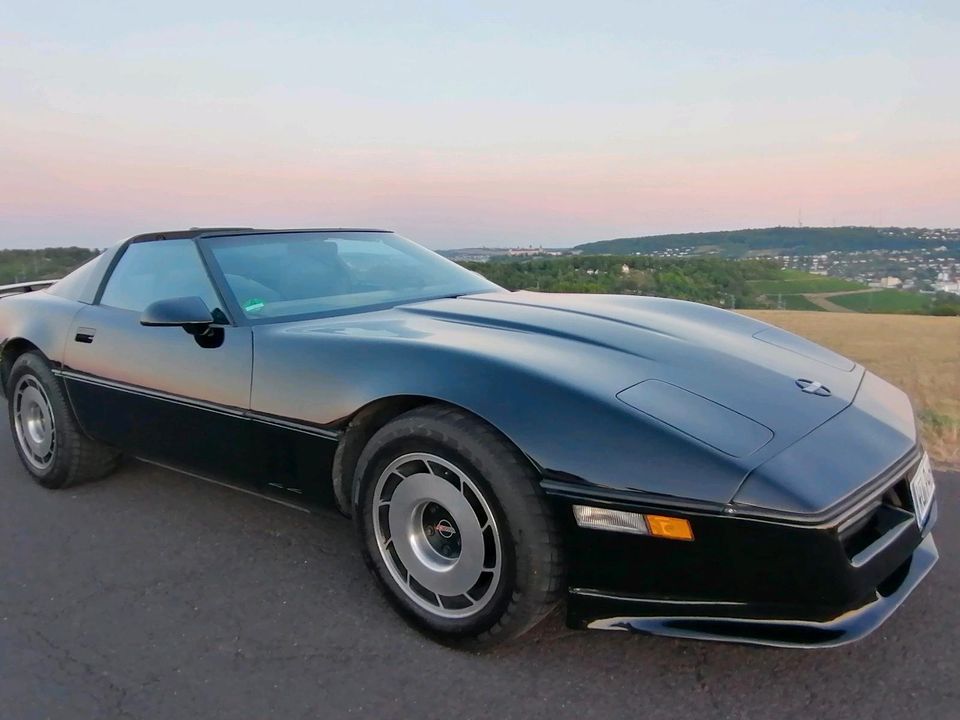 Chevrolet Corvette C4 Targa Oldtimer 5,7L V8 Baujahr 1986 in Dettelbach